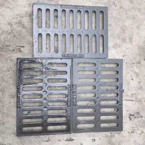 Heavy duty drainage grating for road drainage