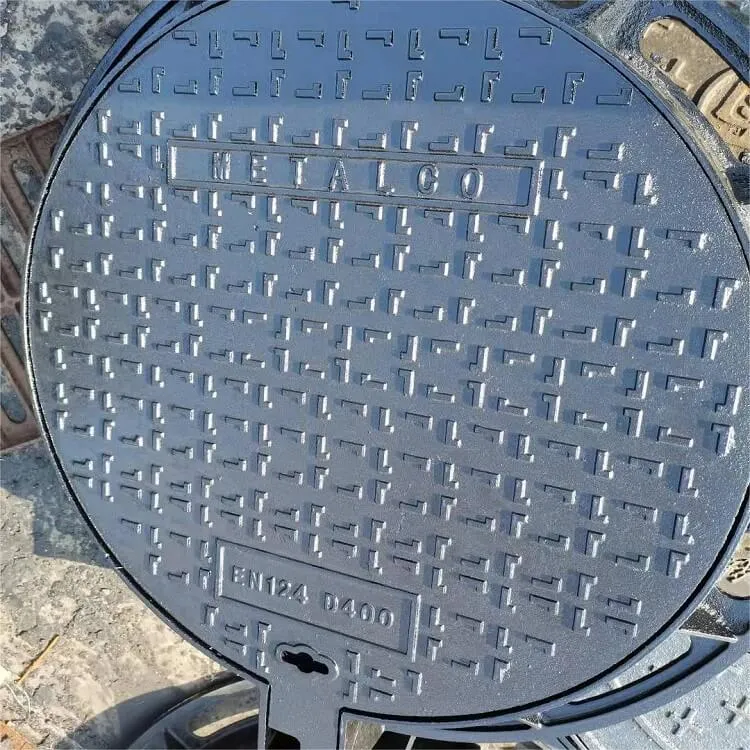 Anti-slip surface detail of lockable ductile iron manhole cover